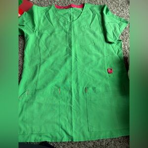 Womens Carhartt scrubs